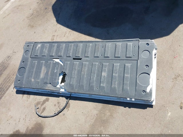 1GT49PEY2MF317764 GMC Sierra 2500hd 4wd Standard Bed At4