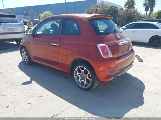 2013 FIAT 500 3C3CFFBR3DT531670 Photo 2