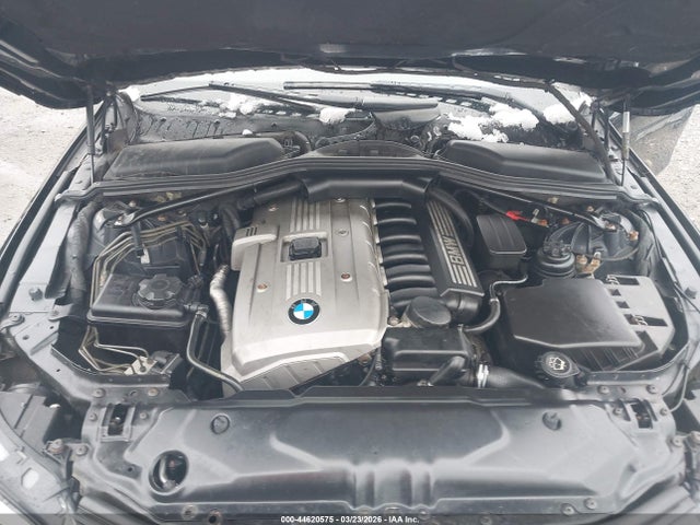 Продажа на аукционе авто 2007 Bmw 525xi, vin: WBANF33517CS41827, номер лота: 44620575