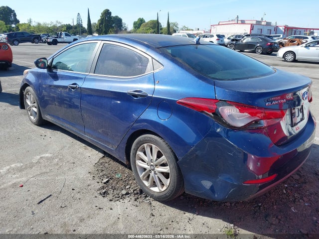 Hyundai ELANTRA SE 2015 5NPDH4AE8FH547542 Image 3