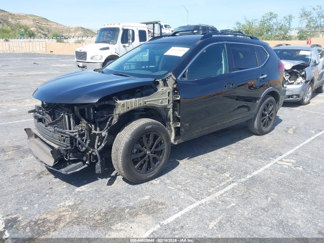Nissan ROGUE SV 2018 5N1AT2MT3JC785993 Image 2