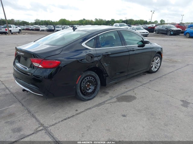 44620676 :رقم المزاد ، 1C3CCCAB2FN748593 vin ، 2015 Chrysler 200 Limited مزاد بيع