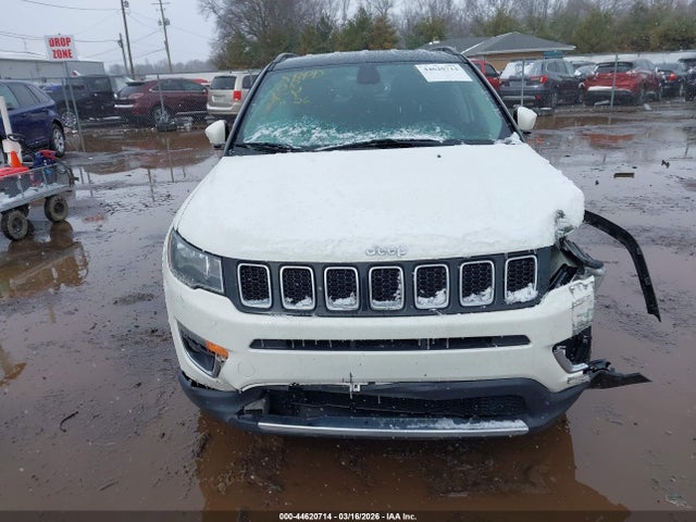 44620714 :رقم المزاد ، 3C4NJDCB9KT596397 vin ، 2019 Jeep Compass Limited 4x4 مزاد بيع