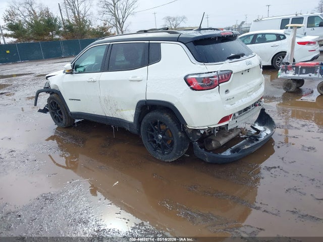 44620714 :رقم المزاد ، 3C4NJDCB9KT596397 vin ، 2019 Jeep Compass Limited 4x4 مزاد بيع
