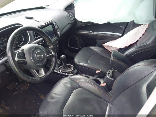 44620714 :رقم المزاد ، 3C4NJDCB9KT596397 vin ، 2019 Jeep Compass Limited 4x4 مزاد بيع