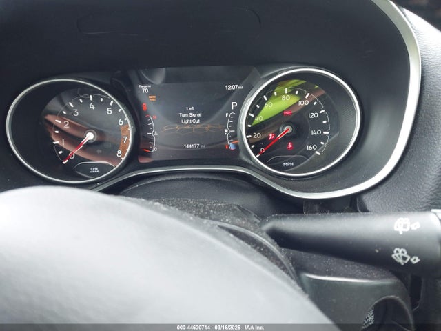 44620714 :رقم المزاد ، 3C4NJDCB9KT596397 vin ، 2019 Jeep Compass Limited 4x4 مزاد بيع