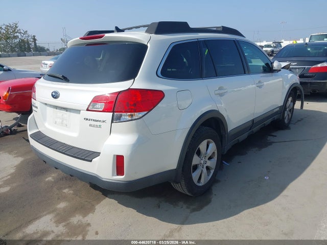 2011 Subaru Outback 2.5i Limited მანქანა იყიდება აუქციონზე, vin: 4S4BRBKC1B3424933, აუქციონის ნომერი: 44620718