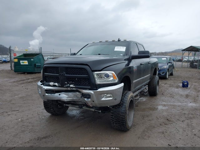 2017 RAM 2500 3C6UR5FLXHG772400 Photo 1