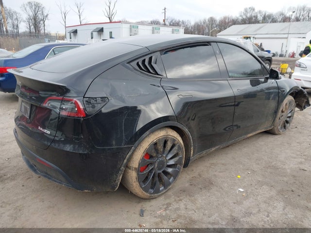 Продажа на аукционе авто 2023 Tesla Model Y Performance Dual Motor All-wheel Drive, vin: 7SAYGDEF0PF881770, номер лота: 44620746