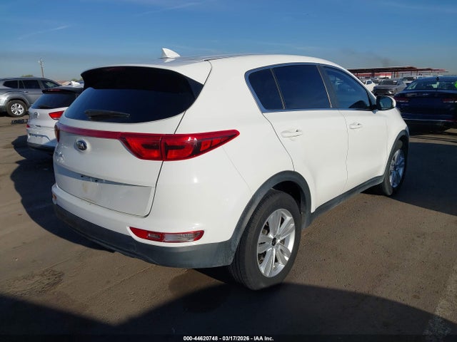 Продажа на аукционе авто 2017 Kia Sportage Lx, vin: KNDPM3AC4H7220404, номер лота: 44620748