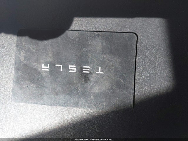 2023 Tesla Model Y Awd/long Range Dual Motor All-wheel Drive მანქანა იყიდება აუქციონზე, vin: 7SAYGDEE2PF615304, აუქციონის ნომერი: 44620751