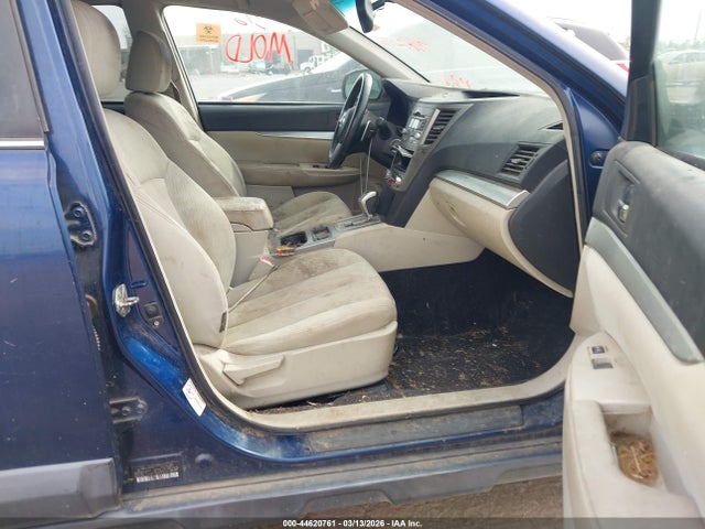 44620761 :رقم المزاد ، 4S4BRBFCXB3331502 vin ، 2011 Subaru Outback 2.5i Premium مزاد بيع