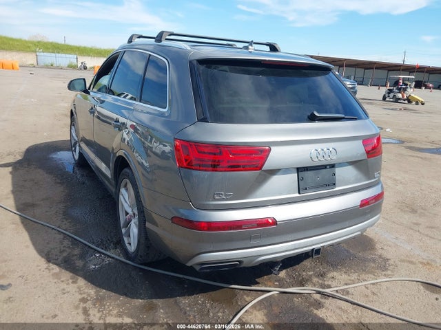 Продаж на аукціоні авто 2017 Audi Q7 3.0t Premium, vin: WA1VAAF7XHD027850, номер лоту: 44620764