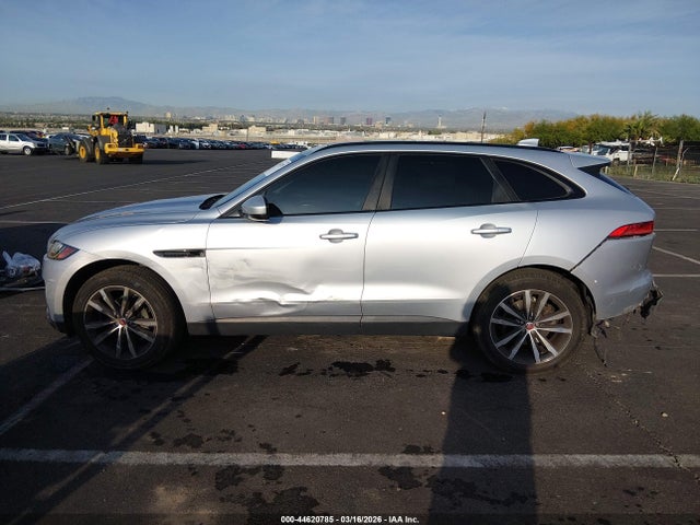 Jaguar F-pace 25t Prestige 2018 SADCK2FX7JA255025 Image 14