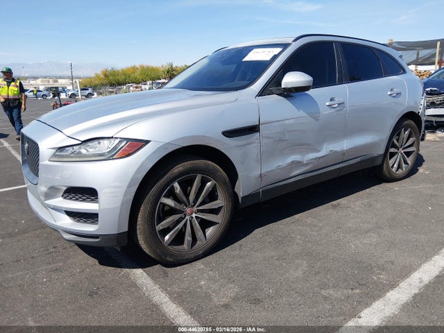 Jaguar F-pace 25t Prestige 2018 SADCK2FX7JA255025 Image 2