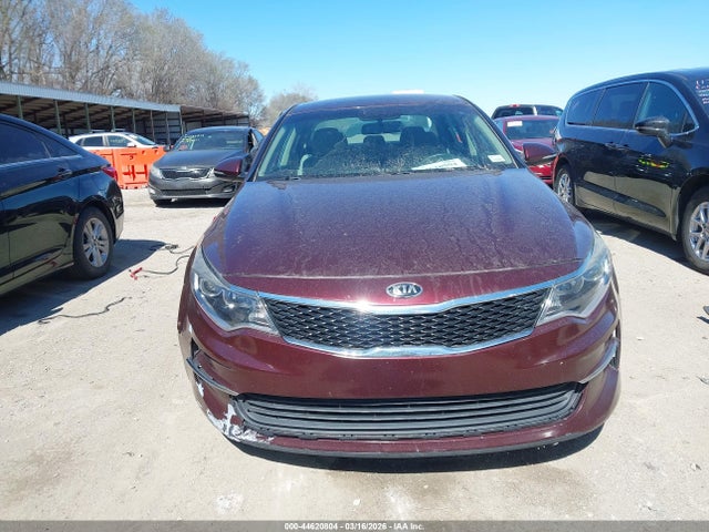 2017 Kia Optima Lx მანქანა იყიდება აუქციონზე, vin: 5XXGT4L35HG163238, აუქციონის ნომერი: 44620804