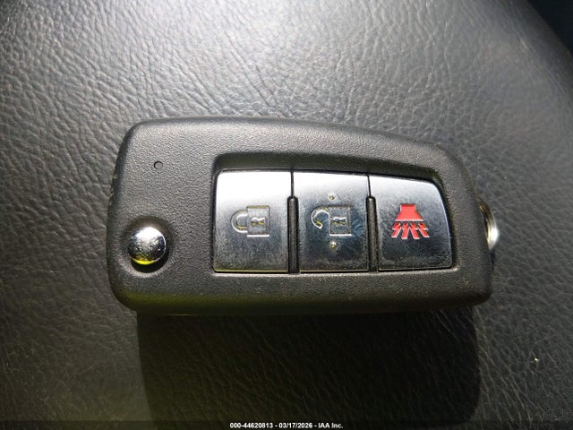 JN8AT2MT0GW000698 Nissan ROGUE S