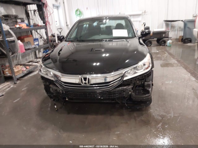 1HGCR2F18HA027503 Honda Accord Sport Se