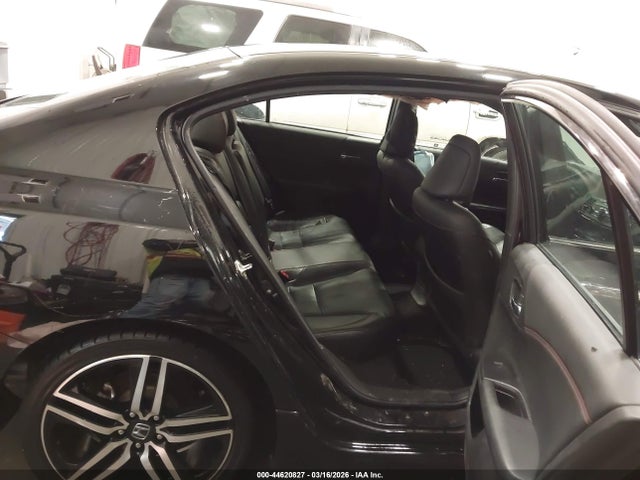 1HGCR2F18HA027503 Honda Accord Sport Se
