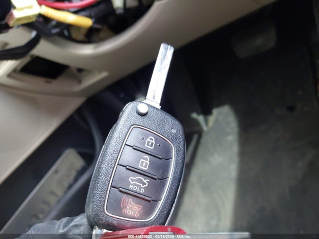 Auction sale of the 2018 Hyundai Sonata Se, vin: 5NPE24AF0JH599822, lot number: 44620852