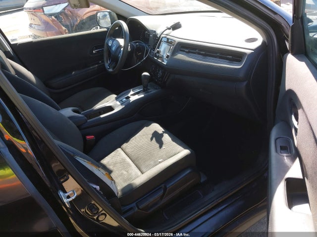 3CZRU5H37KG715552 Honda HR-V LX