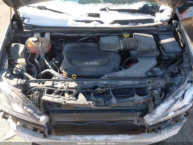 Продаж на аукціоні авто 2017 Chrysler Pacifica Touring-l, vin: 2C4RC1BG3HR794282, номер лоту: 44620937