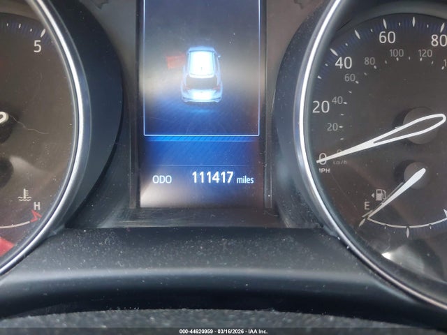 Toyota C-HR XLE 2018 NMTKHMBX3JR056417 Image 7