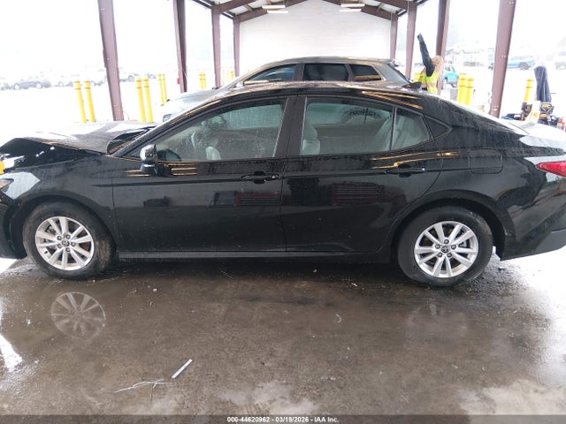 Toyota CAMRY LE 2025 4T1DAACK1SU207585 Image 13
