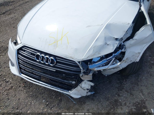 Продажа на аукционе авто 2018 Audi A3 2.0t Premium/2.0t Tech Premium, vin: WAUB8GFF6J1082122, номер лота: 44620993