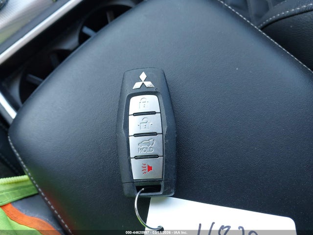 2022 MITSUBISHI OUTLANDER JA4J3VA8XNZ070700 Photo 10