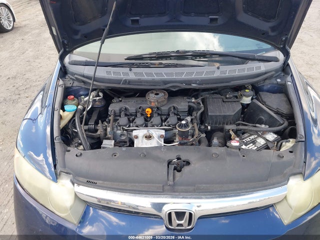 Продаж на аукціоні авто 2008 Honda Civic Lx, vin: 1HGFA16518L101107, номер лоту: 44621009