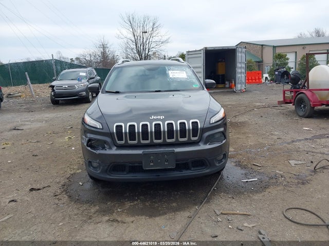 Продажа на аукционе авто 2016 Jeep Cherokee Latitude, vin: 1C4PJMCS0GW157129, номер лота: 44621019