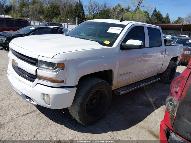 Aukcja sprzedaży 2017 Chevrolet Silverado 1500 2lt, vin: 3GCUKREC0HG149812, numer aukcji: 44621040