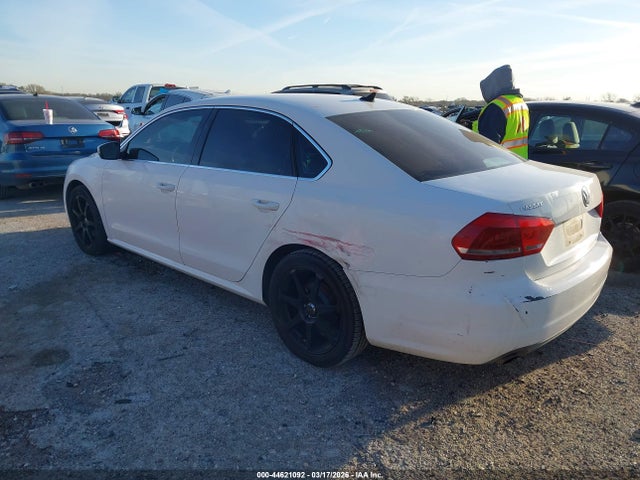 Продажа на аукционе авто 2013 Volkswagen Passat 2.5l Se, vin: 1VWBH7A33DC087834, номер лота: 44621092