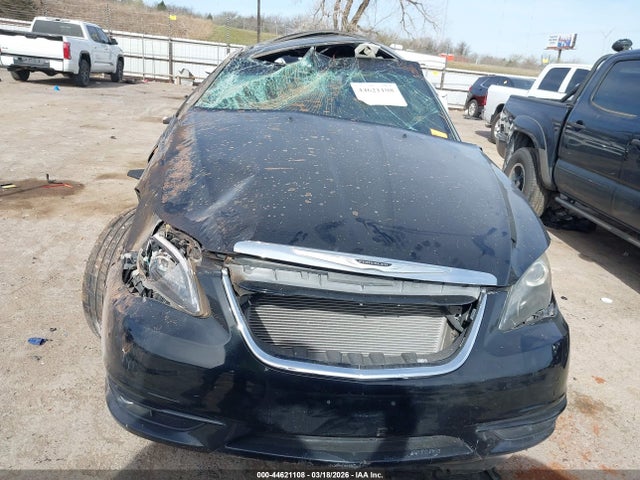 Продажа на аукционе авто 2012 Chrysler 200 S, vin: 1C3CCBHG6CN308951, номер лота: 44621108