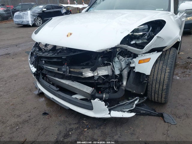 2022 PORSCHE MACAN WP1AA2A50NLB11627 Photo 5