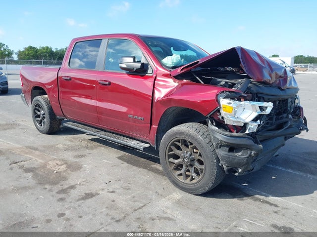 2019 RAM 1500 1C6RREFT3KN826091