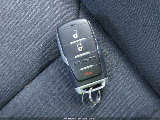 2019 RAM 1500 1C6RREFT3KN826091 Photo 10