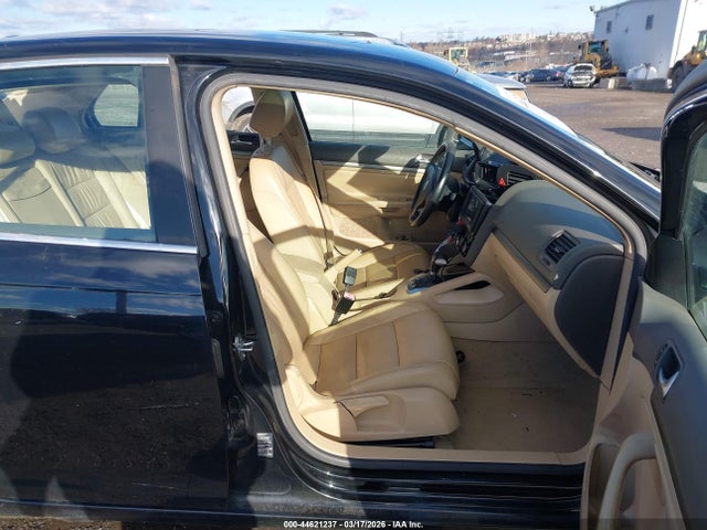 2006 Volkswagen Jetta 2.5 მანქანა იყიდება აუქციონზე, vin: 3VWDG71K06M639391, აუქციონის ნომერი: 44621237