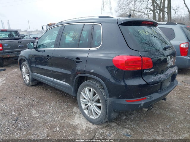 44621238 :رقم المزاد ، WVGBV3AX5EW615019 vin ، 2014 Volkswagen Tiguan Se مزاد بيع