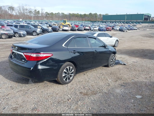 2015 TOYOTA CAMRY HYBRID 4T1BD1FK8FU164623 Photo 3