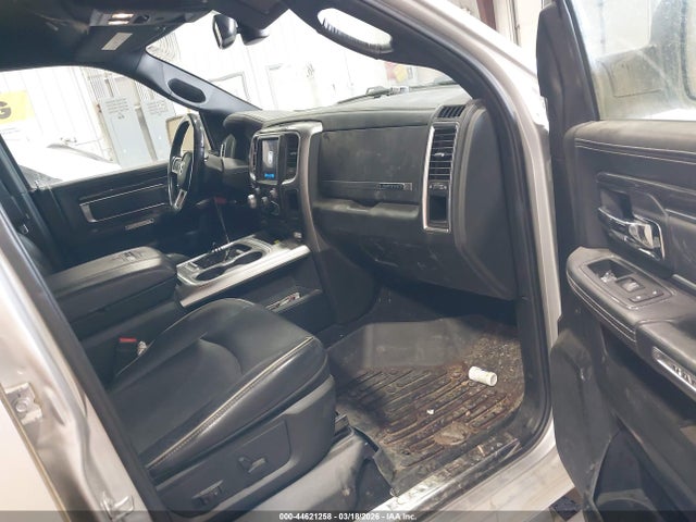 44621258 :رقم المزاد ، 1C6RR7WT5JS204796 vin ، 2018 Ram 1500 Limited  4x4 6'4 Box مزاد بيع