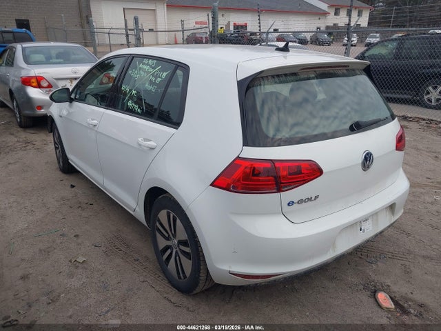 2016 VOLKSWAGEN E-GOLF WVWKP7AU9GW916911 Photo 2