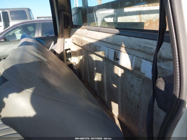 1990 CHEVROLET GMT-400 1GCGC24K1LE105201 Photo 7