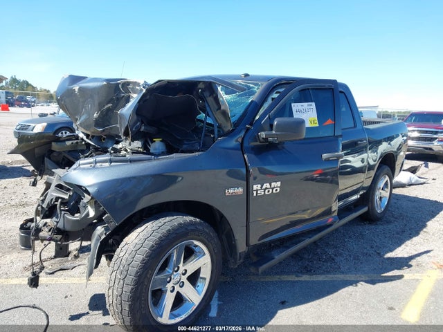 Продажа на аукционе авто 2018 Ram 1500 Express  4x2 5'7 Box, vin: 3C6RR6KTXJG250678, номер лота: 44621277