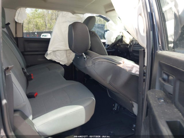 Продажа на аукционе авто 2018 Ram 1500 Express  4x2 5'7 Box, vin: 3C6RR6KTXJG250678, номер лота: 44621277