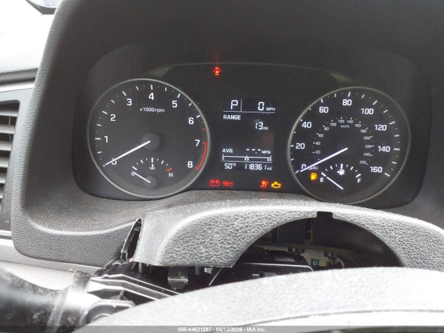 KMHD74LF5HU329894 Hyundai ELANTRA SE