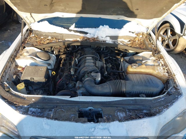 2011 CHRYSLER 300C 2C3CK6CTXBH590565 Photo 9