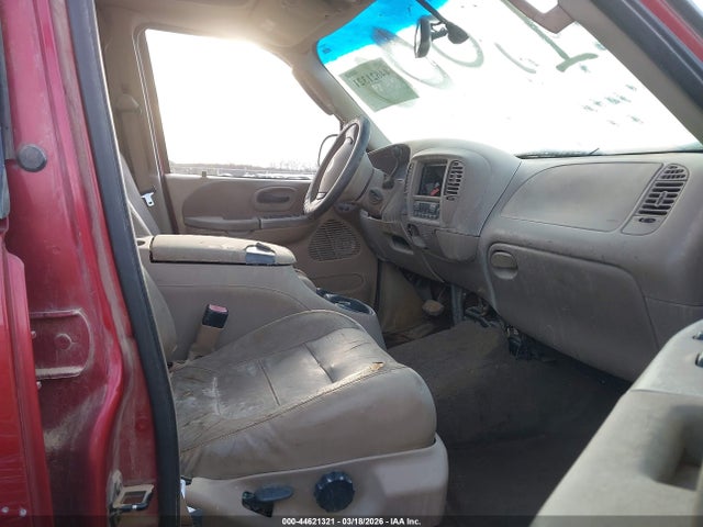 2002 Ford F-150 Lariat/xlt მანქანა იყიდება აუქციონზე, vin: 1FTRW08L72KE03890, აუქციონის ნომერი: 44621321