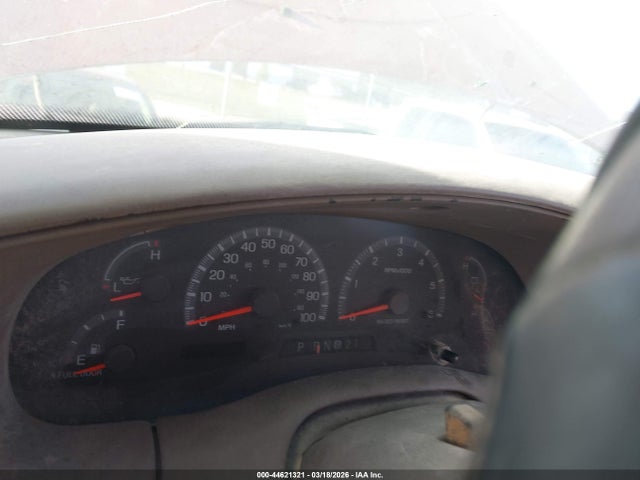 2002 Ford F-150 Lariat/xlt მანქანა იყიდება აუქციონზე, vin: 1FTRW08L72KE03890, აუქციონის ნომერი: 44621321